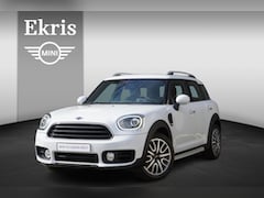 MINI Countryman - Cooper Serious Business | 18" LM velgen Pin Spoke zwart | Park Distance Control voor/achte