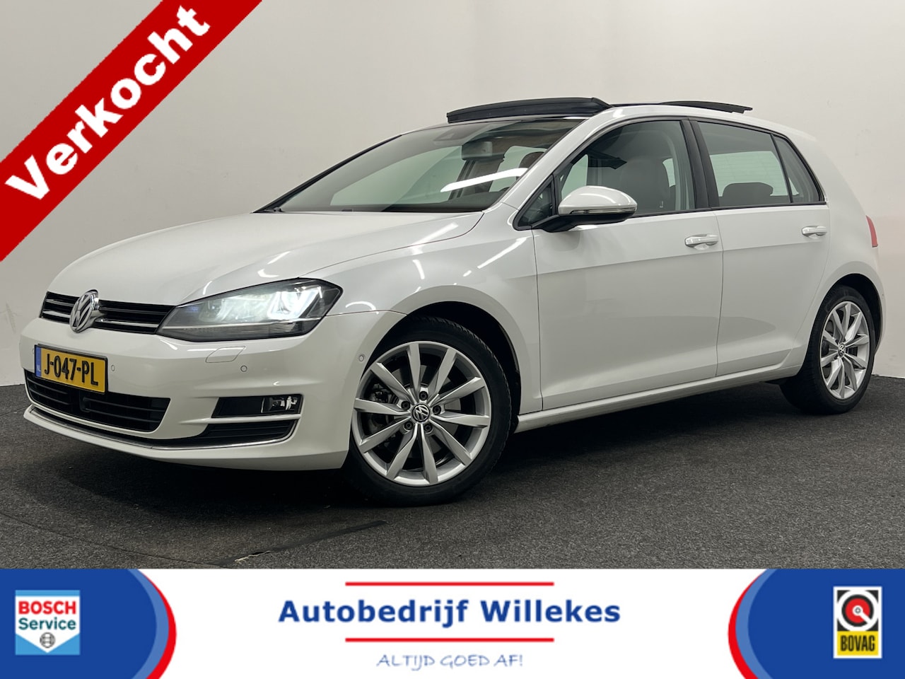 Volkswagen Golf - 1.4 TSI ACT Highline 140 PK | PANO | ACC | TREKHAAK | LEER | STOELVERWARMING | KEYLESS | - AutoWereld.nl