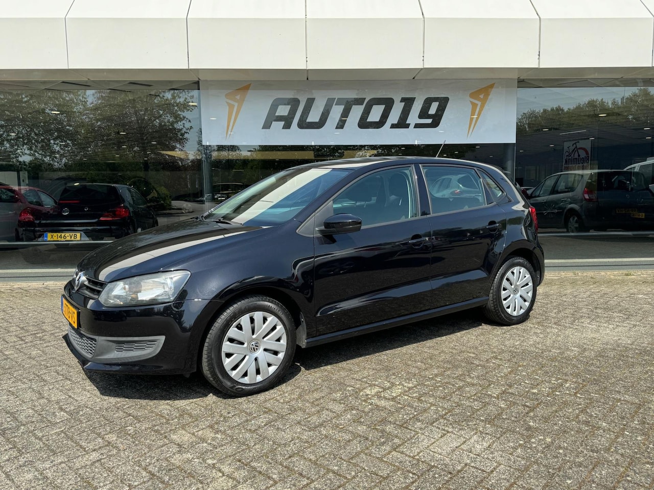 Volkswagen Polo - 1.2 Trendline | Trekhaak | 5-drs | - AutoWereld.nl