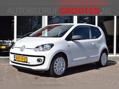 Volkswagen Up! - 1.0 high upNavi//Airco