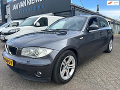 BMW 1-serie - 116i Airco 5 drs cruise 6 bak LMV stoelverwarming