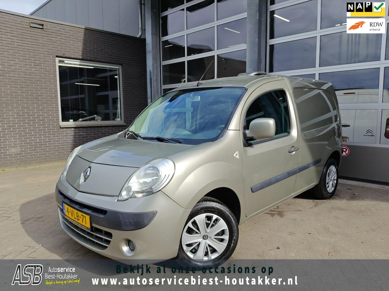 Renault Kangoo Express - 1.5 dCi 75 Express Comfort | Navi | Cruise | Airco | Sensor Achter| Luchtregulatie | Gelev - AutoWereld.nl