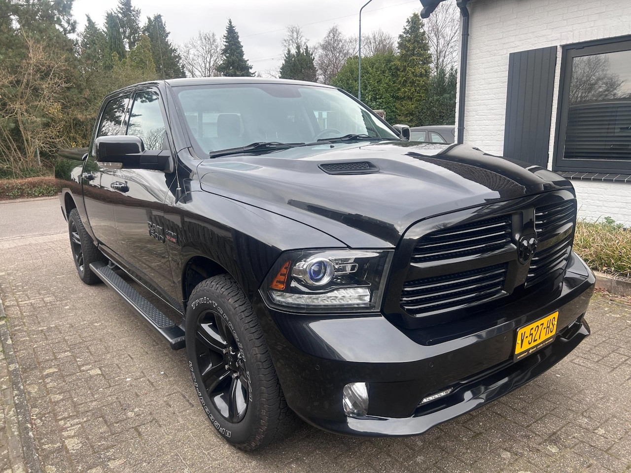 Dodge Ram 1500 - 5.7 V8 Hemi Sport, Zeer lage bijtelling - AutoWereld.nl