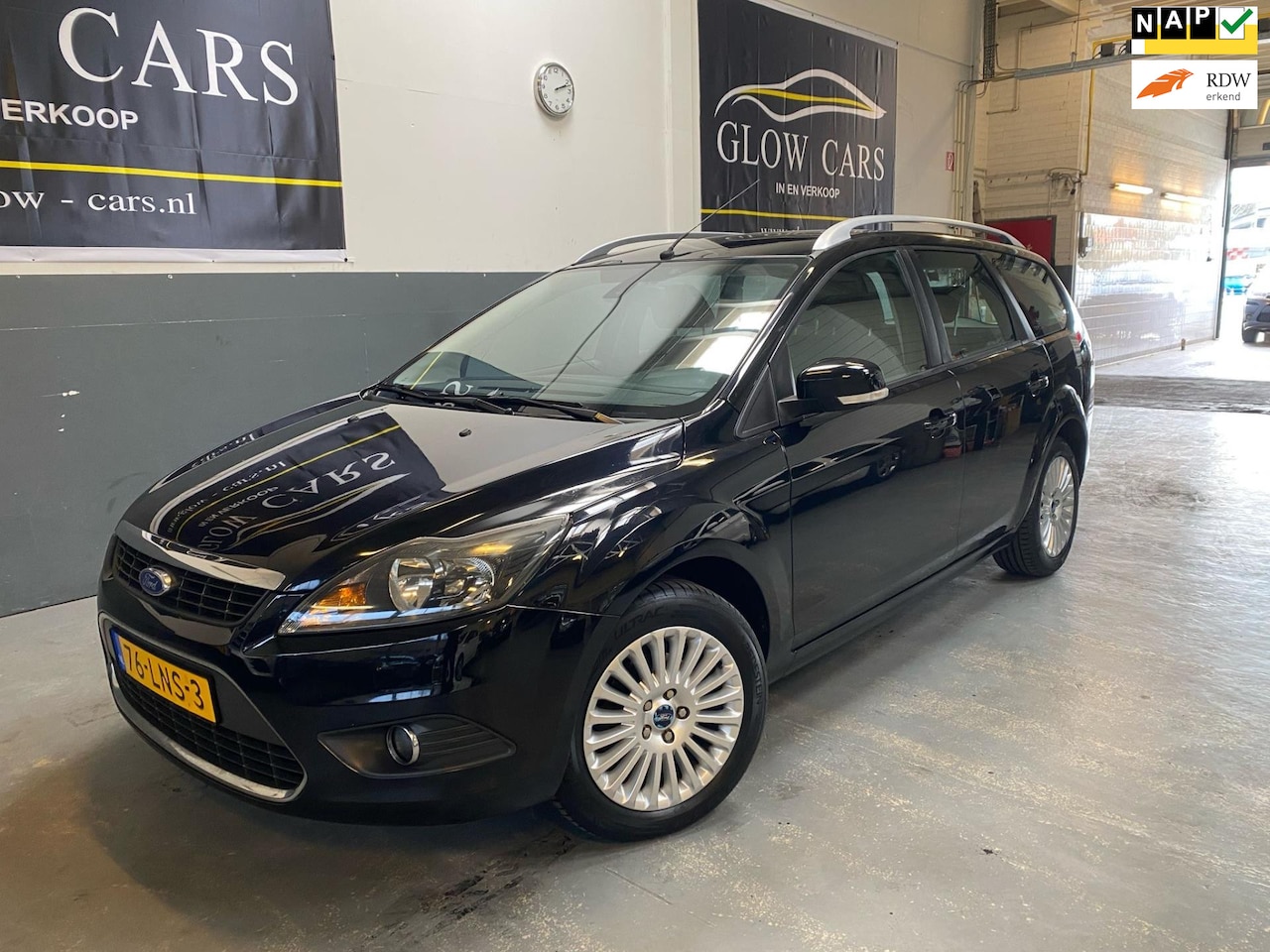 Ford Focus Wagon - 1.8 Limited Flexi Fuel |AIRCO|TREKHAAK|PDC|NAVI| - AutoWereld.nl