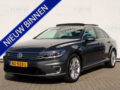 Volkswagen Passat - 1.4 TSI GTE Connected Series Plus NL AUTO | PANO | CAMERA | VOLLEDIG ONDERHOUDEN | VIRTUAL