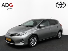 Toyota Auris - 1.8 Hybrid Lease | Panoramadak | Stoelverwarming| Cruise Control | Parkeersensoren | Camer