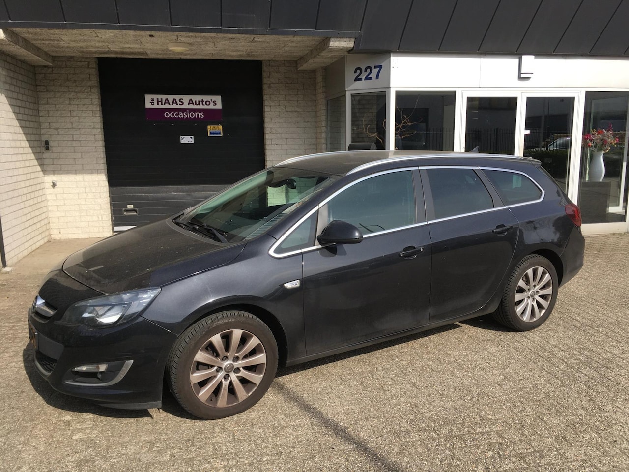 Opel Astra Sports Tourer - 1.6 CDTi Edition / ENGINE MAKE NOISE / MOTOR NO GOOD / ALU VELGEN / EURO-6 - AutoWereld.nl