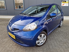 Toyota Aygo - 1.0-12V +, 5 deurs