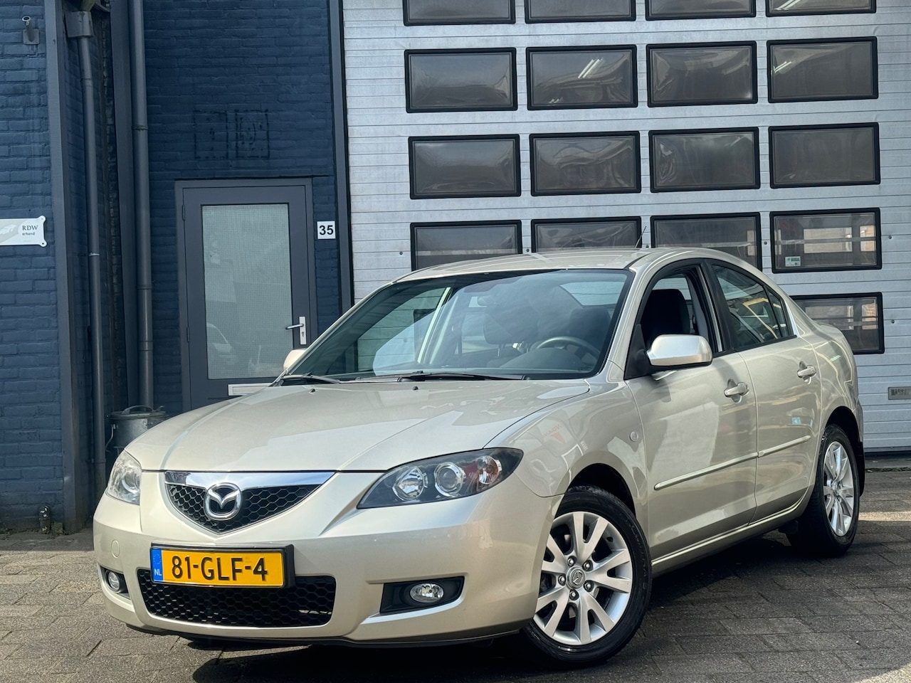 Mazda 3 - 1.6 S-VT Touring | Airco | Cruise | LMV | 110000 KM N.A.P - AutoWereld.nl