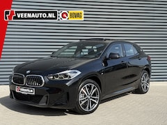 BMW X2 - xDrive25e M-Sport Shadow Pano/Apple/Camera