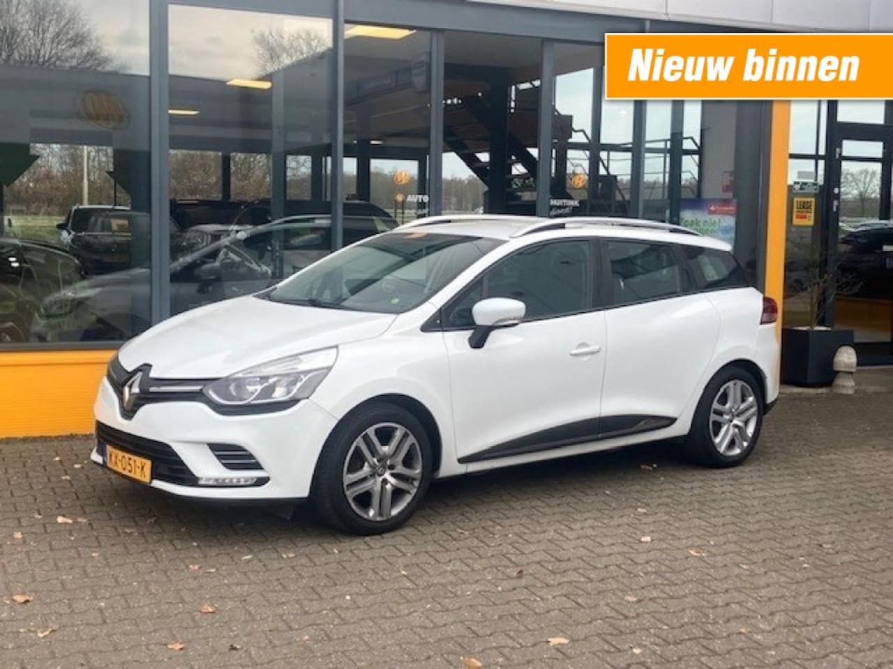 Renault Clio - 0.9 TCe ZEN - Nw model - Navi - trekhaak - AutoWereld.nl