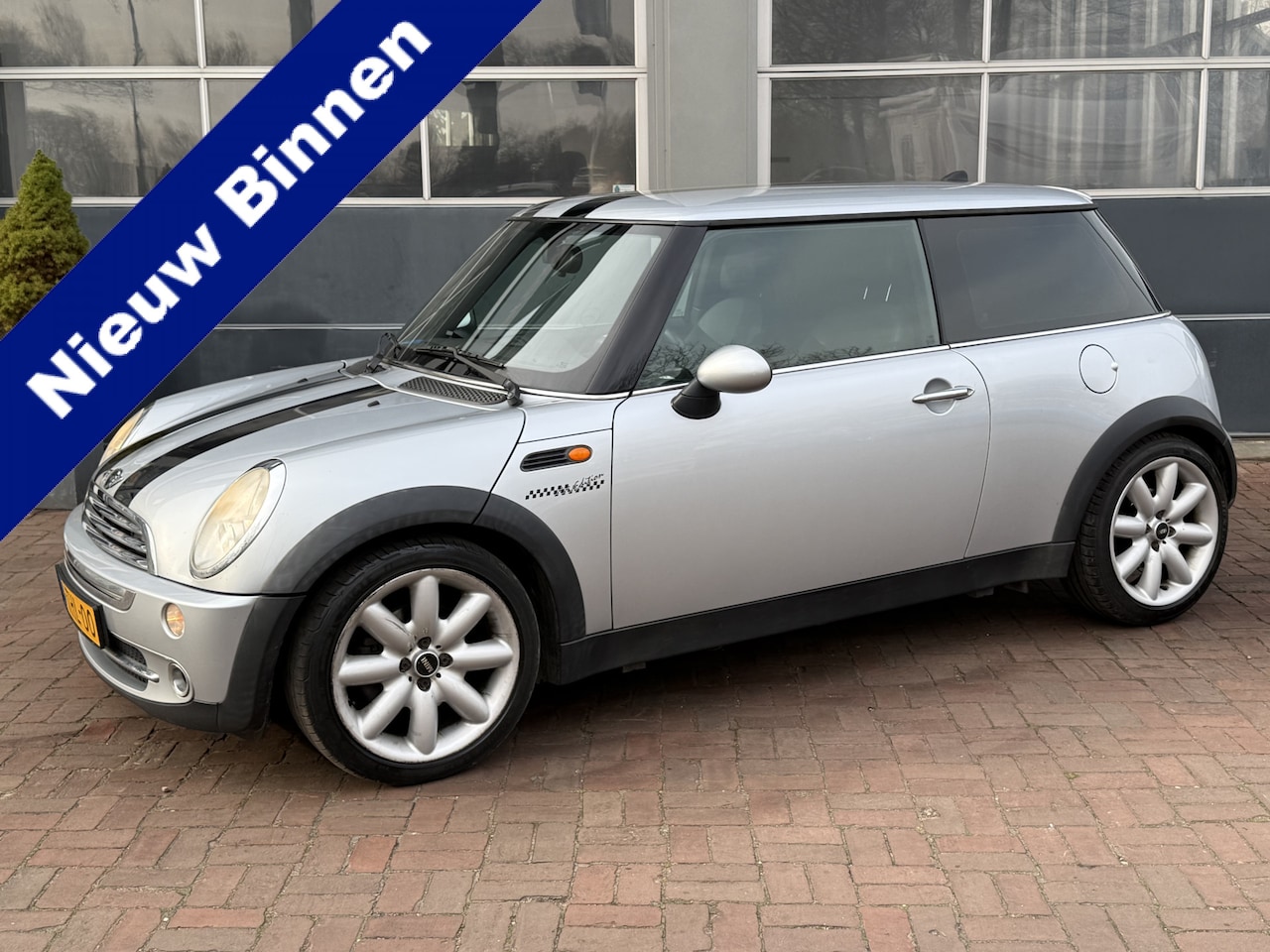 MINI Cooper - Mini 1.6 Pepper Airco,Electr.ramen,Cv,Radio/cd Bj 2005 - AutoWereld.nl