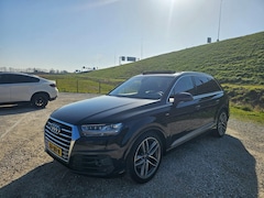 Audi Q7 - 3.0 TDI quattro Pro Line + 7persoons