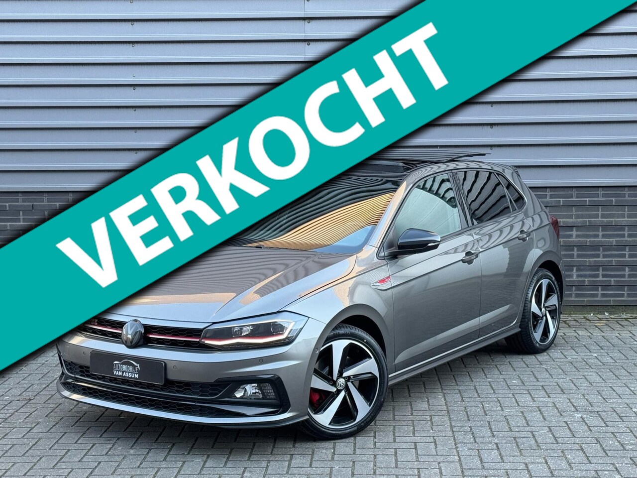 Volkswagen Polo - 2.0 TSI GTI Pano Virtual Navi Camera Keyless - AutoWereld.nl