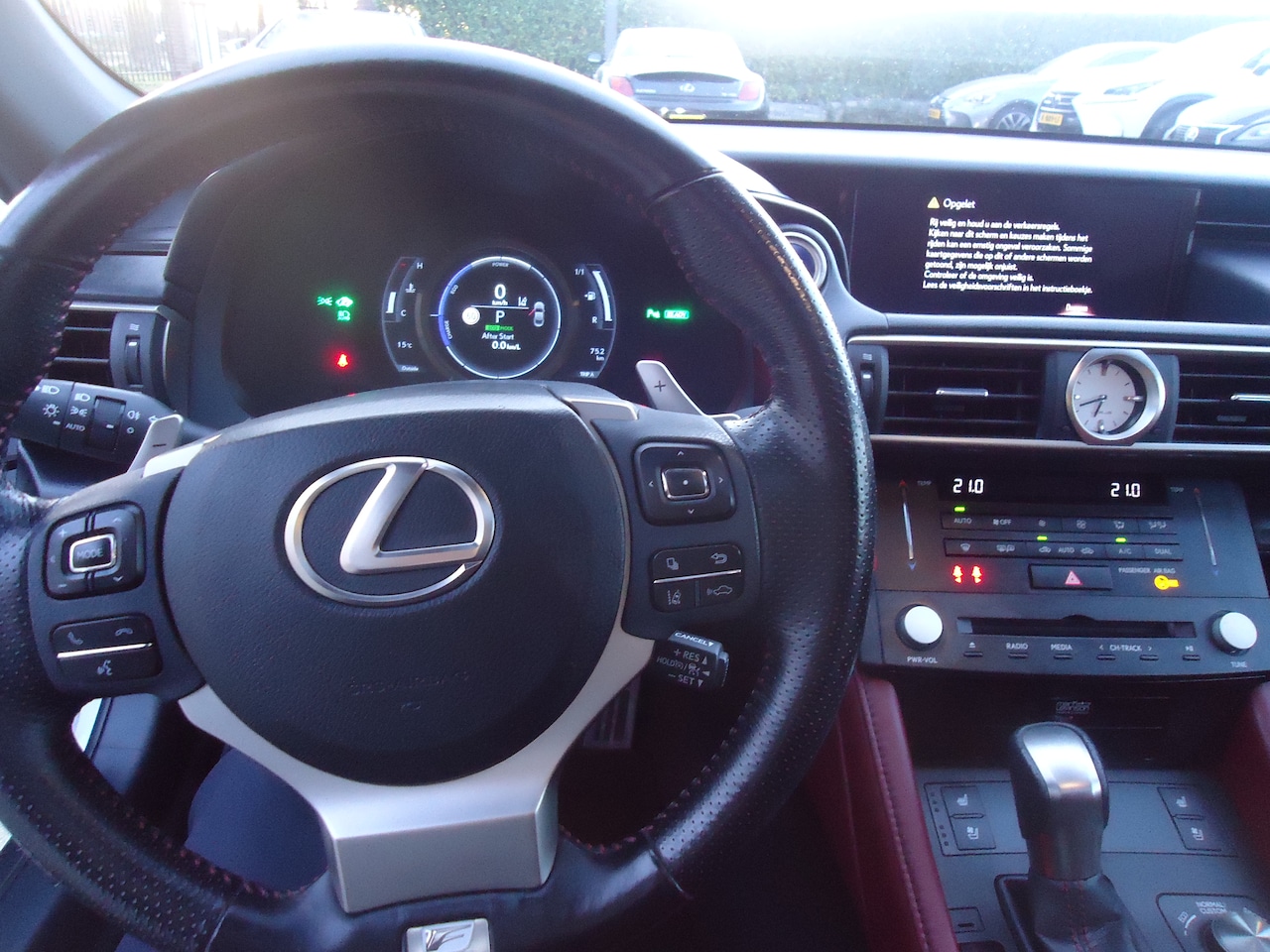 Lexus RC - 300h F Sport Line met iedere denkbare optie