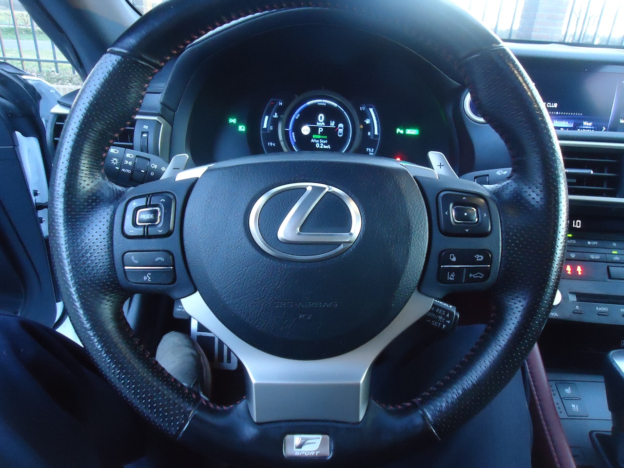 Lexus RC - 300h F Sport Line met iedere denkbare optie