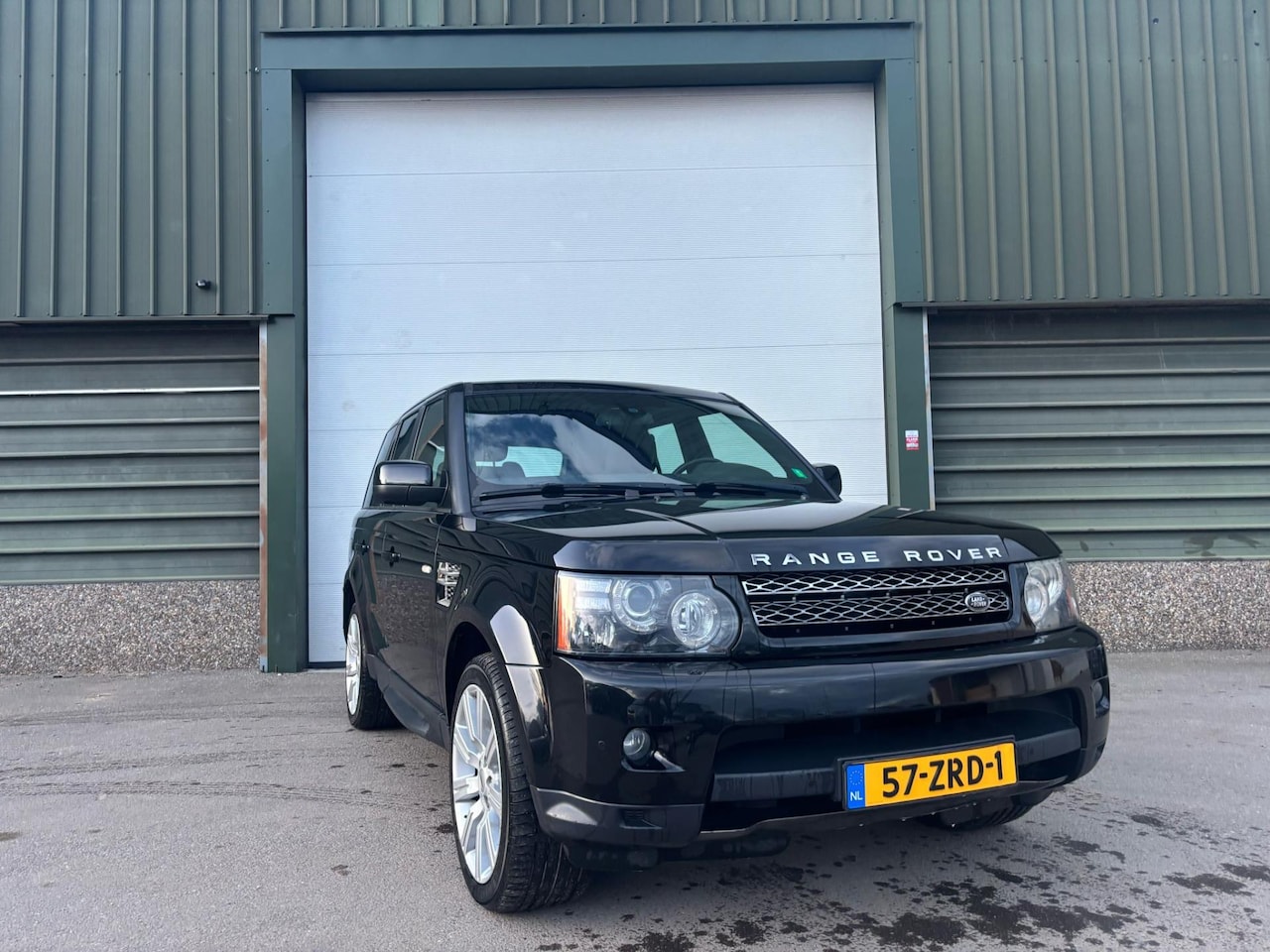 Land Rover Range Rover Sport - 3.0 SDV6 HSE 3.0 SdV6 HSE (engine problem) - AutoWereld.nl