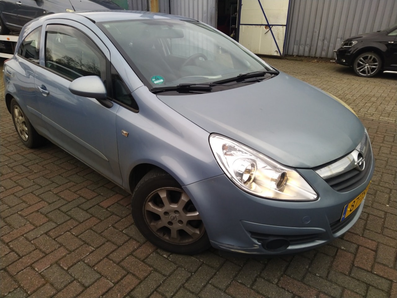 Opel Corsa - 1.4-16V Enjoy 1.4-16V Enjoy - AutoWereld.nl