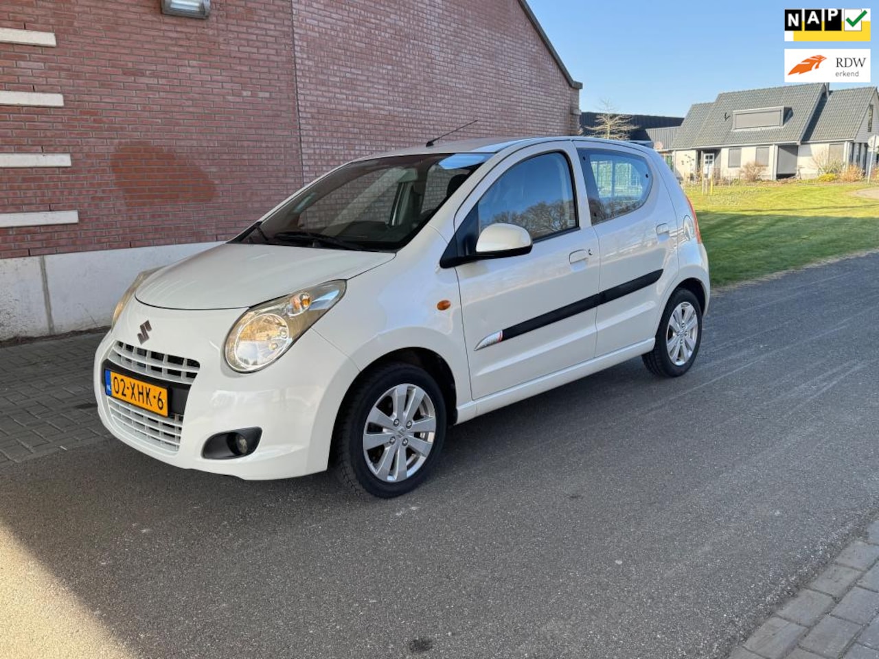 Suzuki Alto - 1.0 Exclusive 1.0 Exclusive, airco, mistlampen - AutoWereld.nl