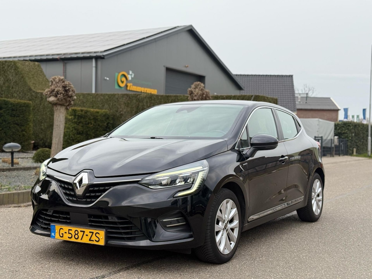 Renault Clio - 1.5 dCi Intens Navi/Clima/Lmv - AutoWereld.nl