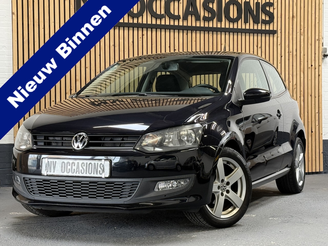 Volkswagen Polo - 1.2 Easyline AIRCO/16"LV/APPLE CARPLAY/SPORTIEF/93DKM! - AutoWereld.nl