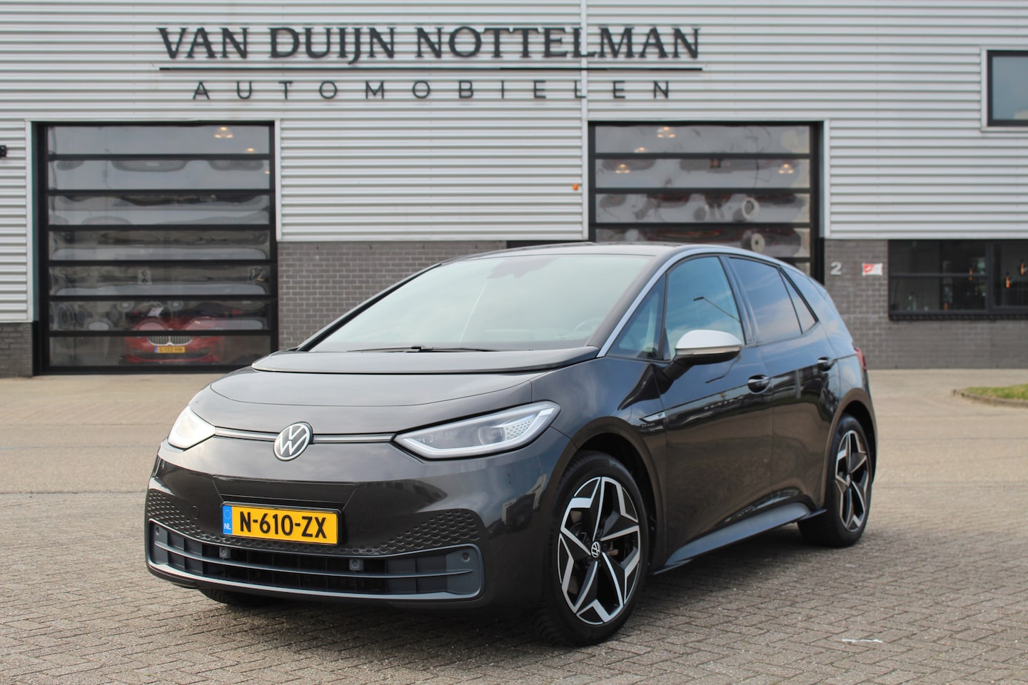 Volkswagen ID.3 - First 58 kWh / Carplay / 19" LMV / Stoelverwarming - AutoWereld.nl