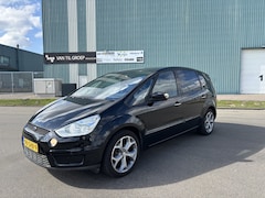 Ford S-Max - 2.0-16V 146 PK. Mooie en zeer goed onderhouden auto Alle keuringen toegestaan