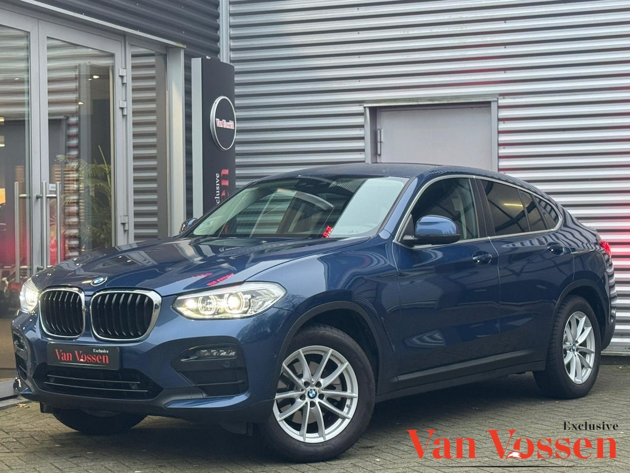 BMW X4 - XDrive20i High Executive|Camera|Leer|Navi|ConnectedService - AutoWereld.nl