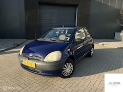 Toyota Yaris - 1.0-16V VVT-i Terra|APK|