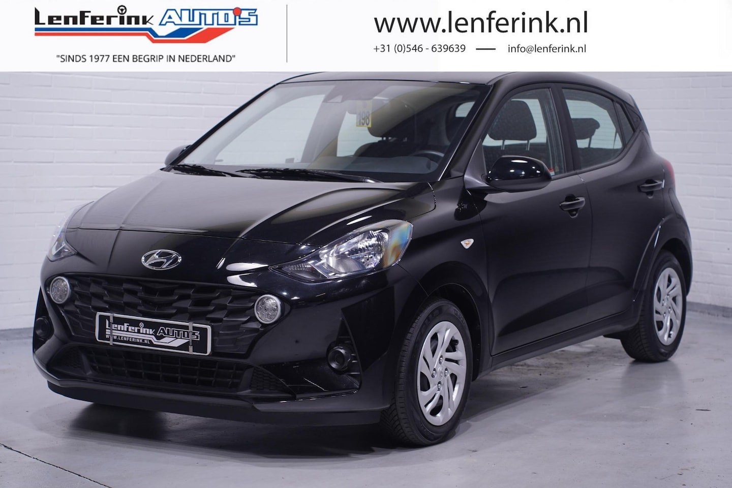 Hyundai i10 - 1.0 Select Stuur- en stoelverwarming PDC - AutoWereld.nl