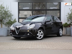 Alfa Romeo Giulietta - 1.4 Turbo - XENON - STOEL VERW - U CONNECT - PANO - NERO ETNA - ESPRESSO - 1E EIG - DEALER