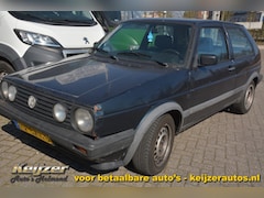 Volkswagen Golf - 1.6 CL