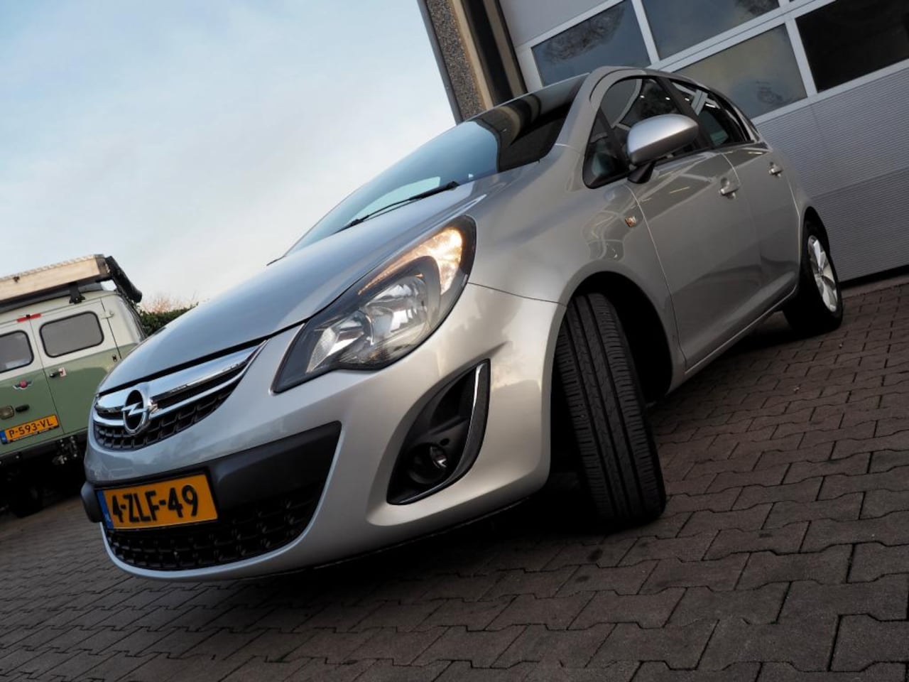 Opel Corsa - 1.4 Berlin AIRCO CRUISE LM VELGEN ELEK. PAKKET