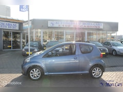 Toyota Aygo - 1.0-12V +