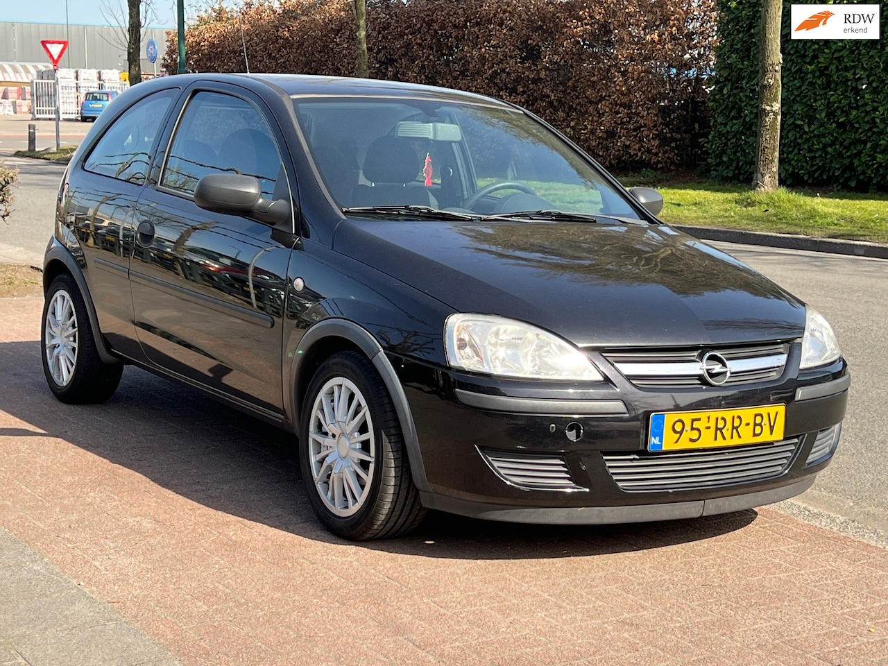 Opel Corsa - 1.2 Rhythm ** - AutoWereld.nl