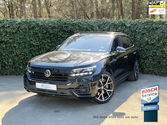 Volkswagen Touareg - R 3.0 TSi eHybrid 4MOTION 462 PK | HUD | Trekhaak | Massagestoel