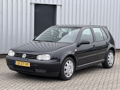 Volkswagen Golf - 1.9 TDI