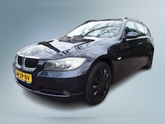 BMW 3-serie Touring - 320i Business Line