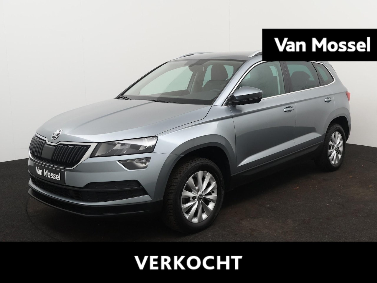 Skoda Karoq - 1.5 TSI ACT Ambition | DIGITAAL DASHBOARD | STOELVERWARMING | NAVIGATIE | CLIMATE CONTROL - AutoWereld.nl