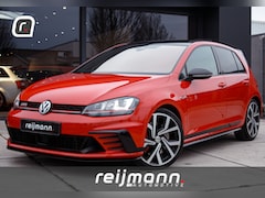 Volkswagen Golf - 2.0 TSI GTI Clubsport | Schaalstoelen | Pano | DCC | ACC | NL Auto