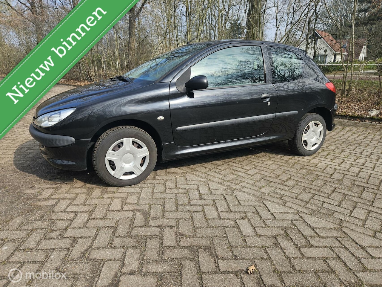 Peugeot 206 - 1.4 One-line zeer lage km stand NAP!!!! - AutoWereld.nl