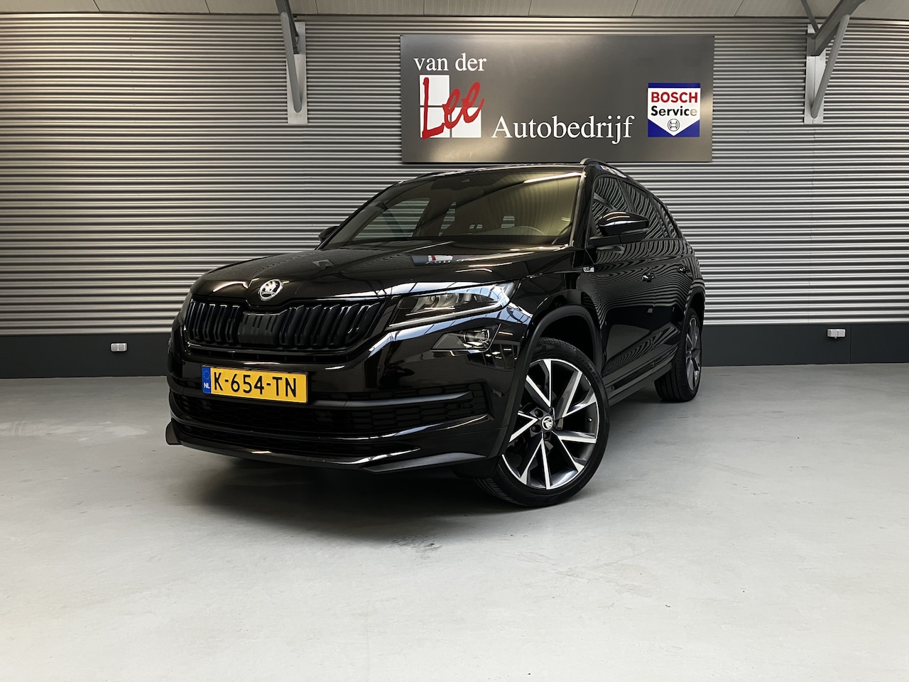 Skoda Kodiaq - 1.5 TSI SPORTLINE/PANORAMA/TREKH/KEY-LESS/BLIS/ENZ - AutoWereld.nl