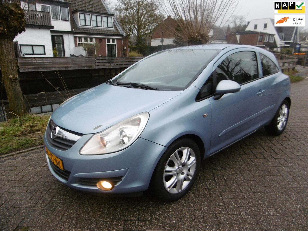 Opel Corsa - 1.4-16V Enjoy 90pk Airco APK 2026 Historie - AutoWereld.nl