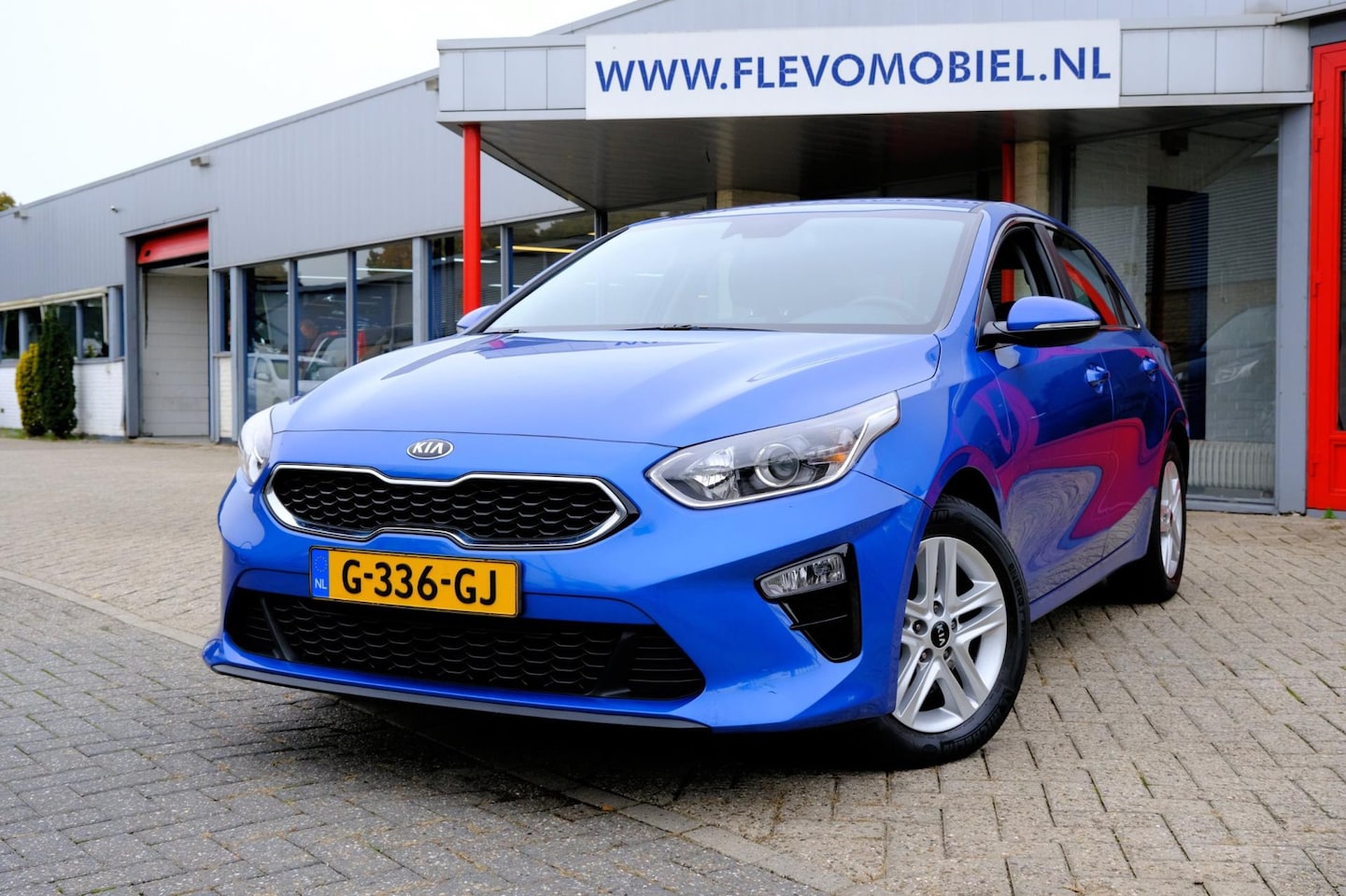 Kia Cee'd - Ceed 1.0 T-GDi DynamicLine *64.081km!* Navi|Cam|Apple CarPlay|LMV - AutoWereld.nl