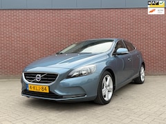 Volvo V40 - 1.6 T4 Summum / NAP / Cruise / Airco / PDC