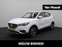 MG ZS - EV Luxury 45 kWh | Panoramadak | Lederen Bekleding | Navigatie | Camera |