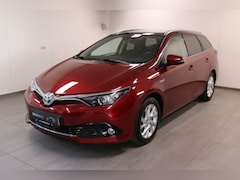 Toyota Auris Touring Sports - 1.8 Hybride Volcano Edition | Pano | Trekhaak