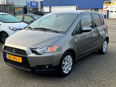 Mitsubishi Colt - 1.3 Intro Trekhaak Airco Dealer onderh