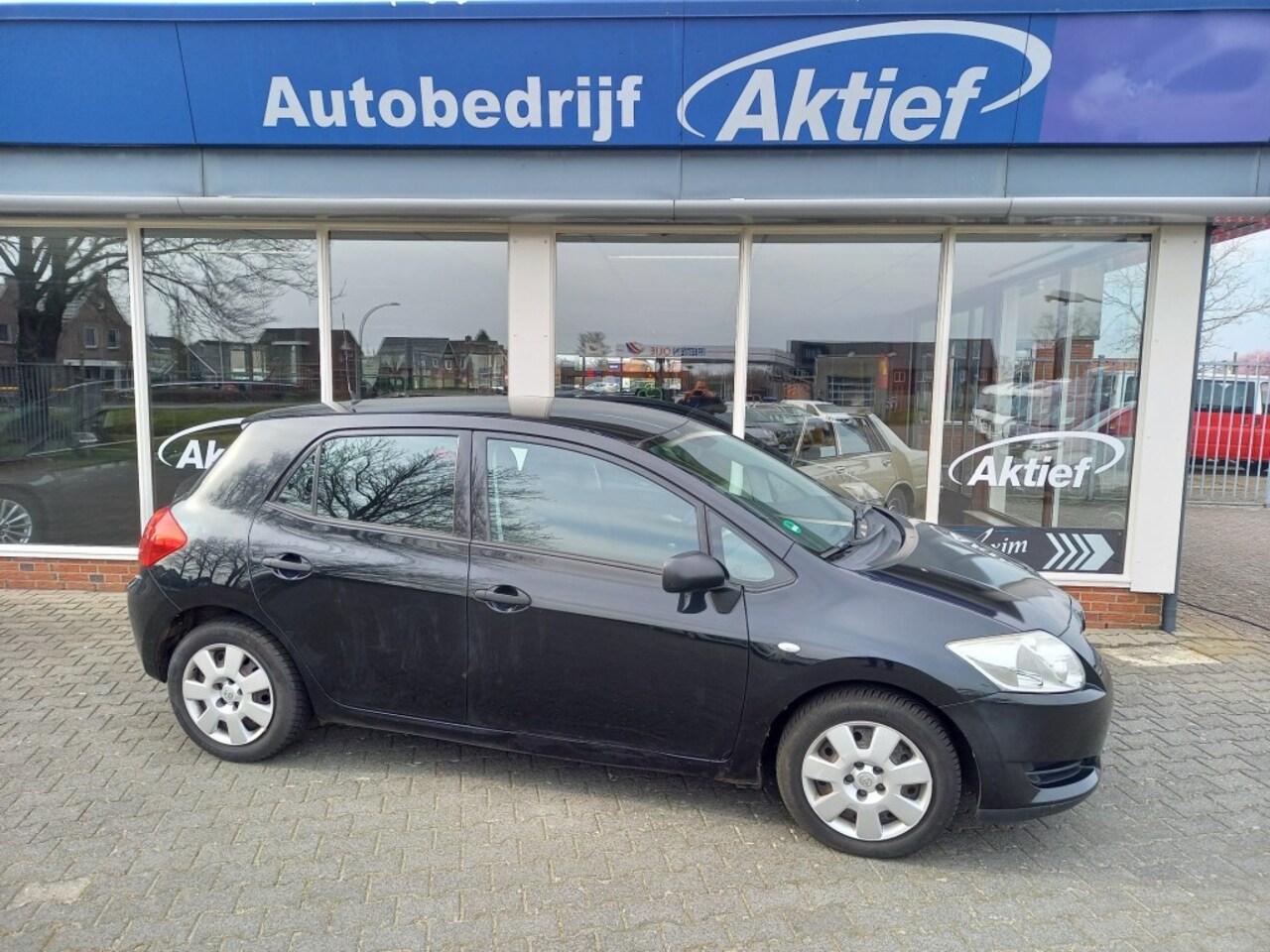 Toyota Auris - 1.6-16V Terra 1.6-16V TERRA - AutoWereld.nl