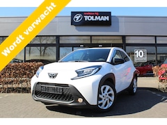 Toyota Aygo X - 1.0 VVT-i MT first | Rijklaar | Apple/Android | Camera | Stoelverwarming | Cruise | All se